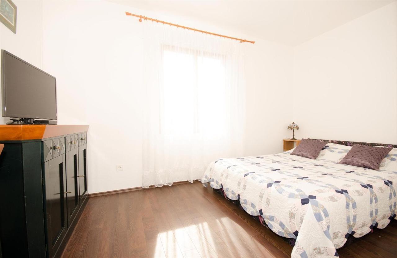 Guest House Rooms Rose Molunat Εξωτερικό φωτογραφία